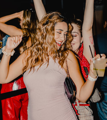 girls dancing in a party